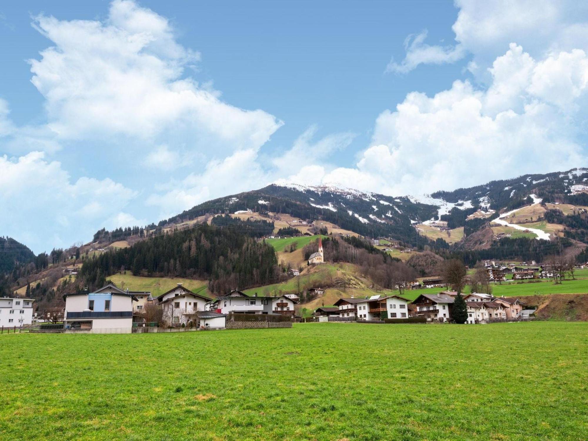 Thunhaus Apartments With Ski-Storage Uderns Luaran gambar
